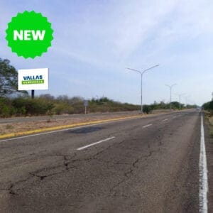 Av. Don Manuel Belloso Entrando al Aeropuerto Internacional de La Chinita Maracaibo