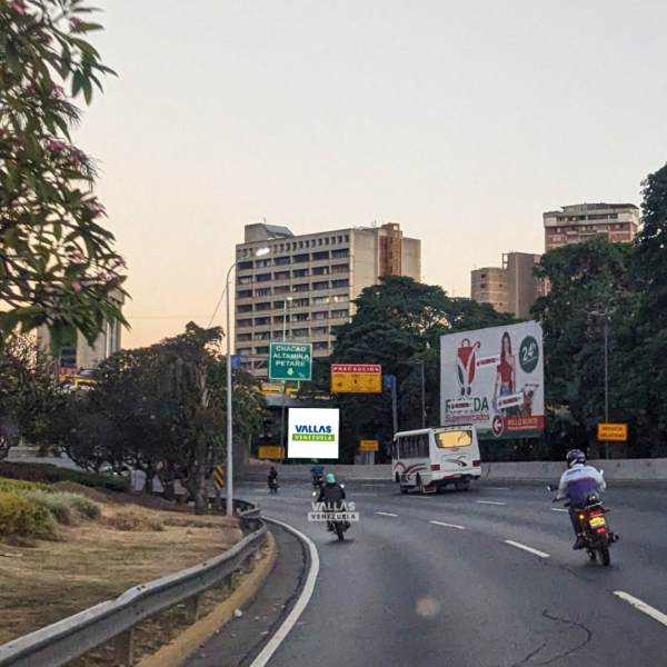 Autopista Francisco Fajardo Sector Ciudad Universitaria Caracas