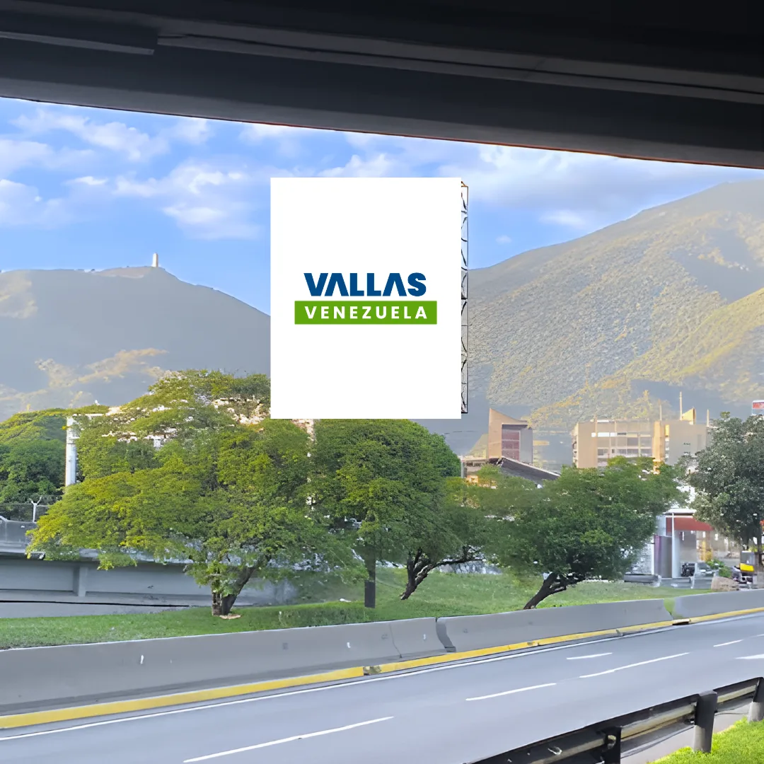 Valla publicitaria en Distrito Capital - Av. Andrés Galárraga, vía Las Mercedes, a 100 m de la sede de la Policía de Circulación de Chacao, margen izquierda, Caracas, Valla Vertical de 5m x 7m