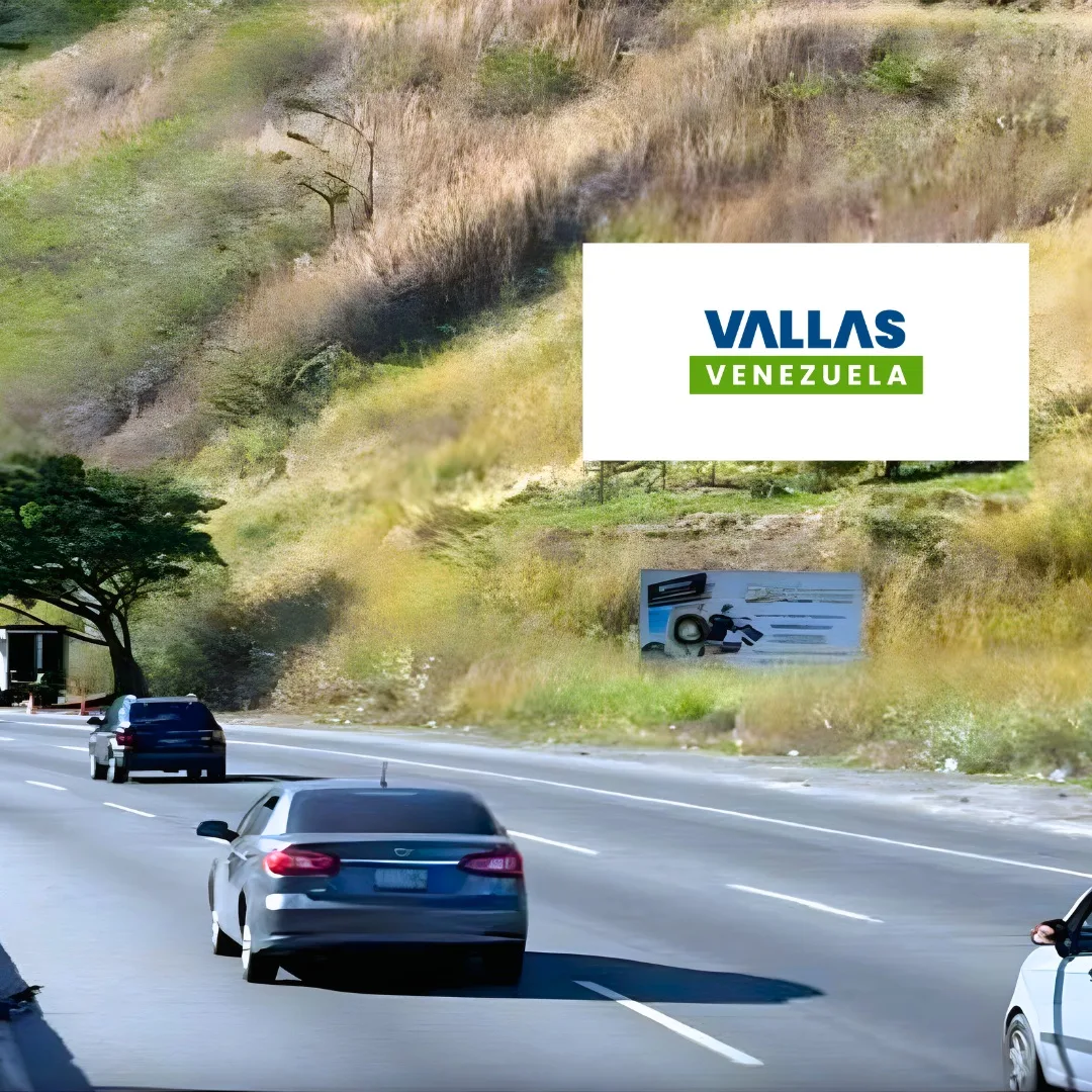 Valla publicitaria en Distrito Capital - Autopista Gran Mariscal de Ayacucho, antes del Túnel Turumo, Caracas, Valla Horizontal de 15m x 6m
