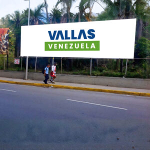 Valla publicitaria en Distrito Capital - Hotel Tamanaco, acceso Autopista Prados del Este hacia Las Mercedes, lado derecho, sentido norte-sur, Urb. Las Mercedes, 10.ª unidad, Baruta, Miranda, Valla Horizontal de 11m x 3m
