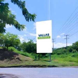 Valla publicitaria en Carabobo - Entrada a Guacara, Distribuidor Altamira, Valencia, Valla Vertical de 4m x 8m